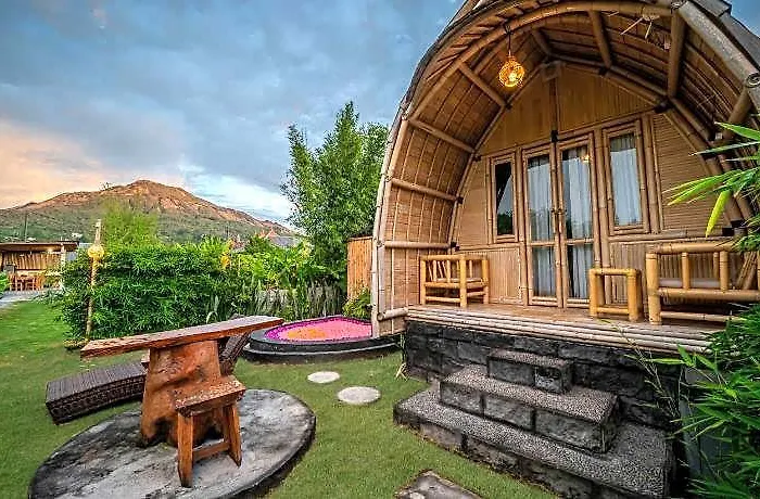 Tegal Bamboo & Private Hot Spring Отель 3*
